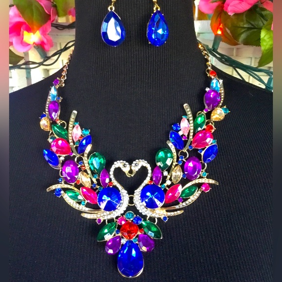 Multi Blue Red Pink Peacock Rhinestone Statement Bib Necklace Crystal… - Picture 8 of 8